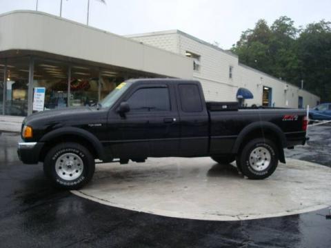 Black Ford Ranger FX4 Level II SuperCab 4x4.  Click to enlarge.