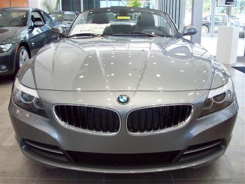 Space Gray Metallic BMW Z4 sDrive30i Roadster.  Click to enlarge.