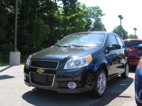 Black Granite Metallic Chevrolet Aveo Aveo5 LT.  Click to enlarge.