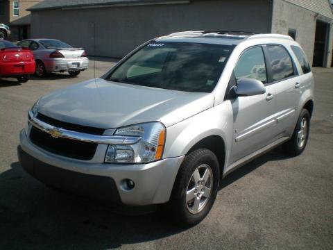 Galaxy Silver Metallic Chevrolet Equinox LT AWD.  Click to enlarge.