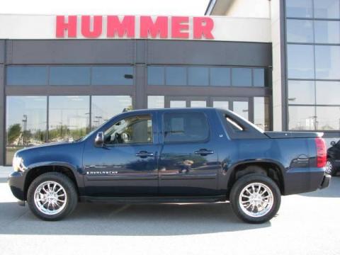 Bermuda Blue Metallic Chevrolet Avalanche LT 4WD.  Click to enlarge.