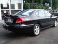 2004 Taurus SE Sedan #4 2004 Taurus SE Sedan #4