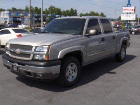 Silver Birch Metallic Chevrolet Silverado 1500 Z71 Crew Cab 4x4.  Click to enlarge.