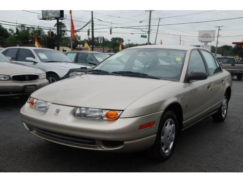 Gold Saturn S Series SL Sedan.  Click to enlarge.