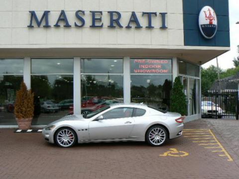 Grigio Touring (Silver) Maserati GranTurismo S.  Click to enlarge.