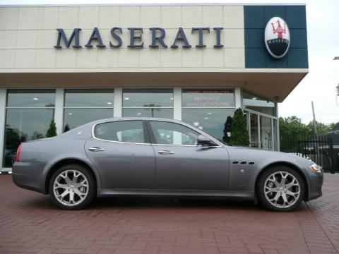 Grigio Alfieri (Grey) Maserati Quattroporte S.  Click to enlarge.