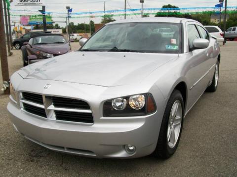 Bright Silver Metallic Dodge Charger R/T.  Click to enlarge.