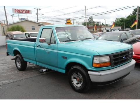 Bright Calypso Green Metallic Ford F150 XL Regular Cab.  Click to enlarge.