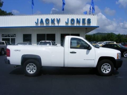Summit White Chevrolet Silverado 1500 Work Truck Regular Cab 4x4.  Click to enlarge.