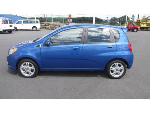 Bright Blue Chevrolet Aveo Aveo5 LT.  Click to enlarge.