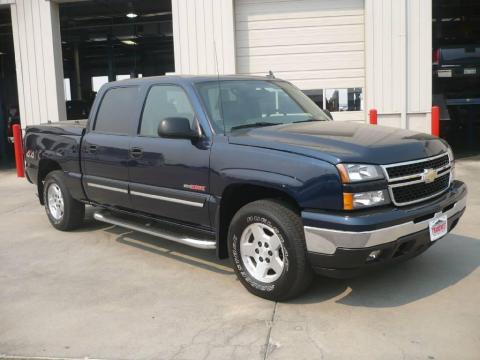 Dark Blue Metallic Chevrolet Silverado 1500 LT Crew Cab 4x4.  Click to enlarge.