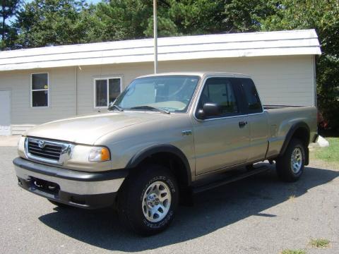 Harvest Gold Metallic Mazda B-Series Truck B3000 SE Extended Cab 4x4.  Click to enlarge.