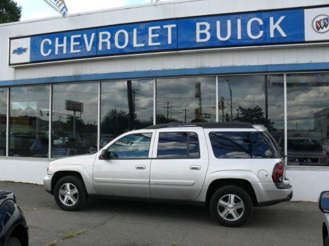 Silverstone Metallic Chevrolet TrailBlazer EXT LT 4x4.  Click to enlarge.