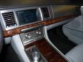 2009 XF Premium Luxury #28