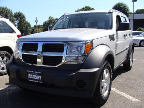 Bright Silver Metallic Dodge Nitro SXT 4x4.  Click to enlarge.