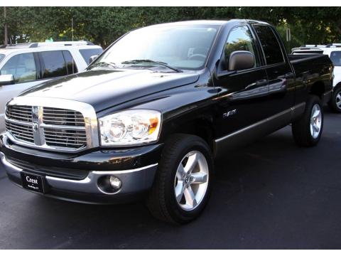 Brilliant Black Crystal Pearl Dodge Ram 1500 Big Horn Edition Quad Cab 4x4.  Click to enlarge.