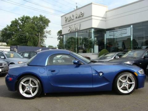 Montego Blue Metallic BMW Z4 3.0si Roadster.  Click to enlarge.