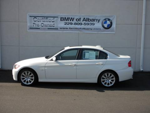 Alpine White BMW 3 Series 330i Sedan.  Click to enlarge.
