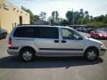 2002 Venture  #11