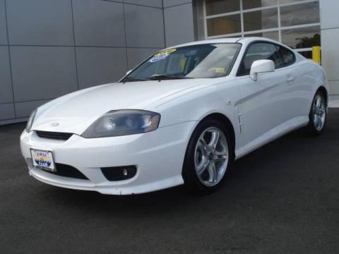 Alpine White Hyundai Tiburon GT.  Click to enlarge.