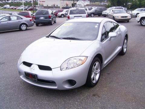 Liquid Silver Metallic Mitsubishi Eclipse GS Coupe.  Click to enlarge.