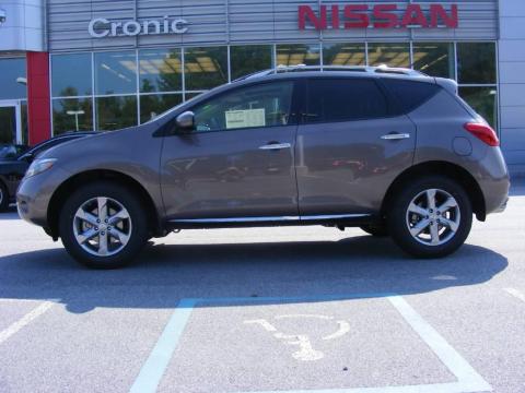 Tinted Bronze Metallic Nissan Murano SL.  Click to enlarge.