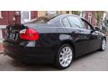 2006 3 Series 330xi Sedan #3