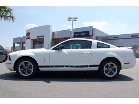 Performance White Ford Mustang V6 Deluxe Coupe.  Click to enlarge.