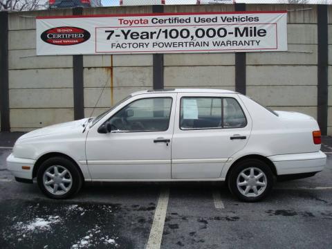 Cool White Volkswagen Jetta GLS Sedan.  Click to enlarge.