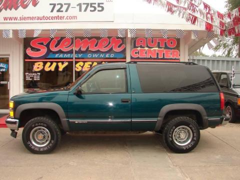 Emerald Green Metallic Chevrolet Tahoe LT 4x4.  Click to enlarge.