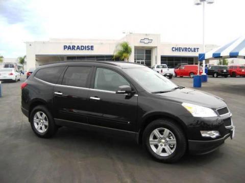 Black Granite Metallic Chevrolet Traverse LT.  Click to enlarge.