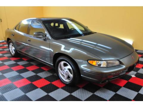 Medium Jade Gray Metallic Pontiac Grand Prix SE Sedan.  Click to enlarge.