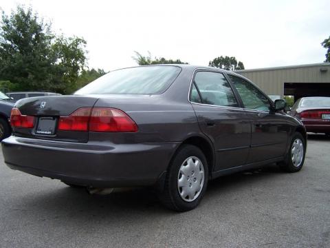 Raisin Pearl Honda Accord LX Sedan.  Click to enlarge.