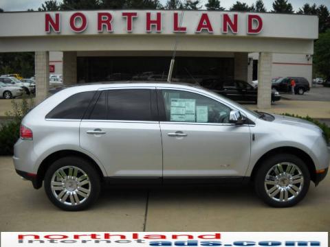 Ingot Silver Metallic Lincoln MKX AWD.  Click to enlarge.