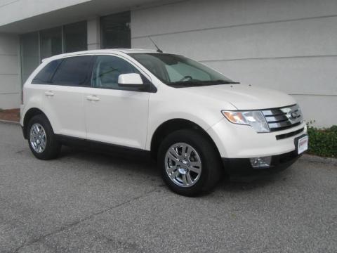 White Sand Tri-Coat Metallic Ford Edge SEL AWD.  Click to enlarge.
