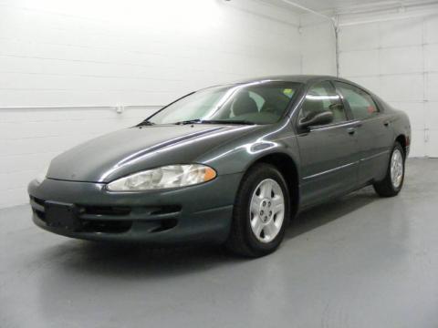 Onyx Green Pearlcoat Dodge Intrepid SE.  Click to enlarge.