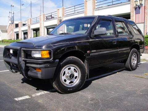 Ebony Black Isuzu Trooper LS 4x4.  Click to enlarge.