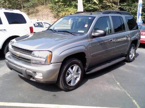 Graystone Metallic Chevrolet TrailBlazer EXT LT 4x4.  Click to enlarge.