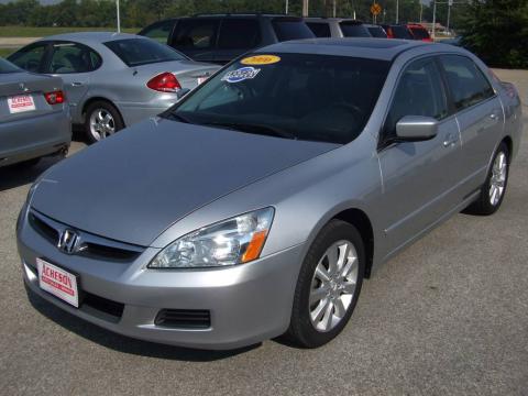 Alabaster Silver Metallic Honda Accord EX-L V6 Sedan.  Click to enlarge.