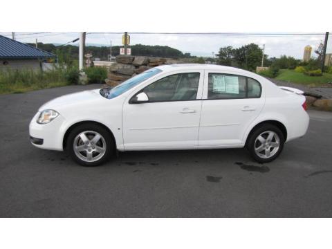 Summit White Chevrolet Cobalt LT Sedan.  Click to enlarge.