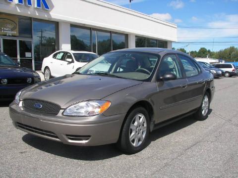 Arizona Beige Metallic Ford Taurus SE. Click to enlarge. Arizona Beige Metallic Ford Taurus SE. Click to enlarge.