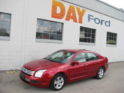 Redfire Metallic Ford Fusion SE.  Click to enlarge.