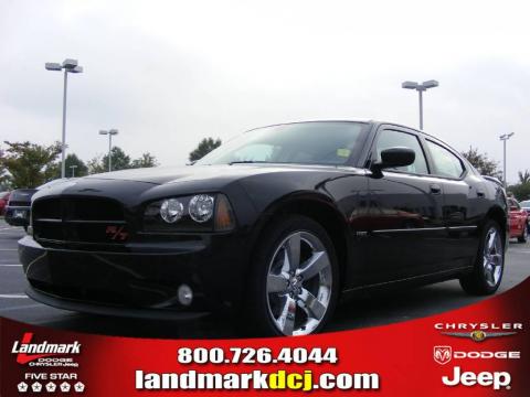 Brilliant Black Crystal Pearl Dodge Charger R/T.  Click to enlarge.
