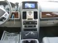 2010 Town & Country Touring #9