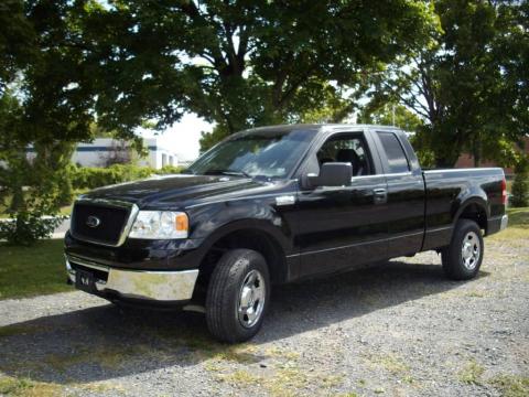 Black Ford F150 XLT SuperCab 4x4.  Click to enlarge.