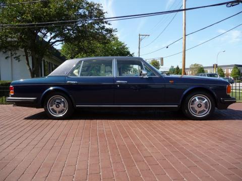 Dark Blue Metallic Rolls-Royce Silver Spur II .  Click to enlarge.