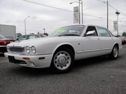 Spindrift White Jaguar XJ Vanden Plas.  Click to enlarge.
