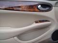 1999 XJ Vanden Plas #12