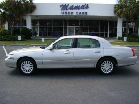 Silver Birch Metallic Lincoln Town Car Signature.  Click to enlarge.
