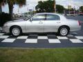 2005 Town Car Signature #2